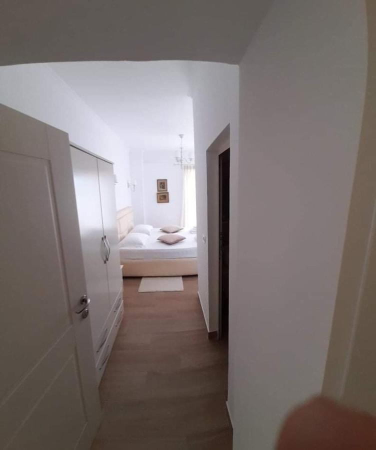 Vogklis House Hotel Qeparo Eksteriør billede