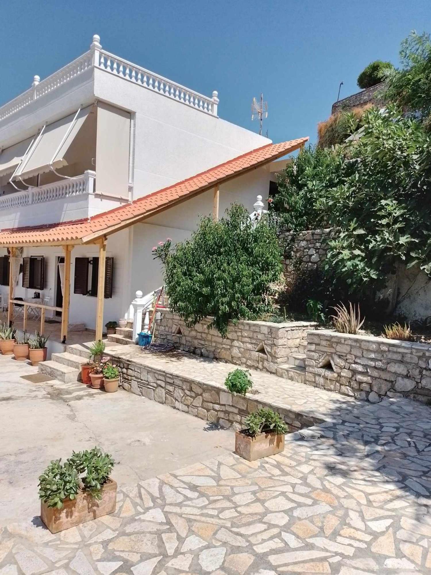 Vogklis House Hotel Qeparo Eksteriør billede